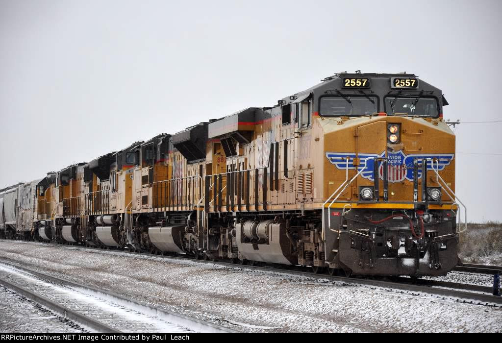 Tied down eastbound manifest waits in the yard